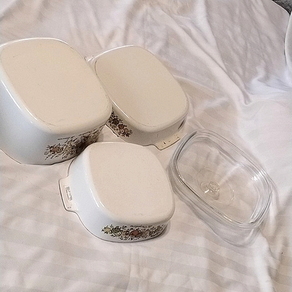 Vintage Corning Ware "Spice O' Life" 3 Piece Bakeware Set - Picture 12 of 13